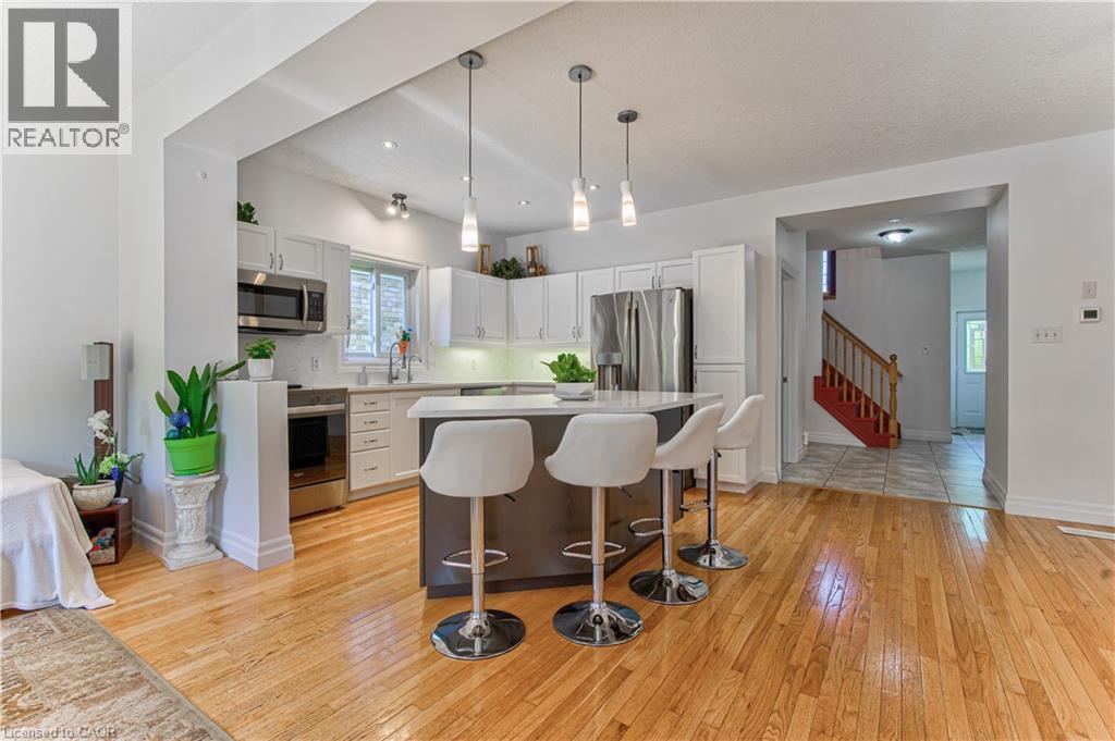 87 STEEPLERIDGE Street - 16