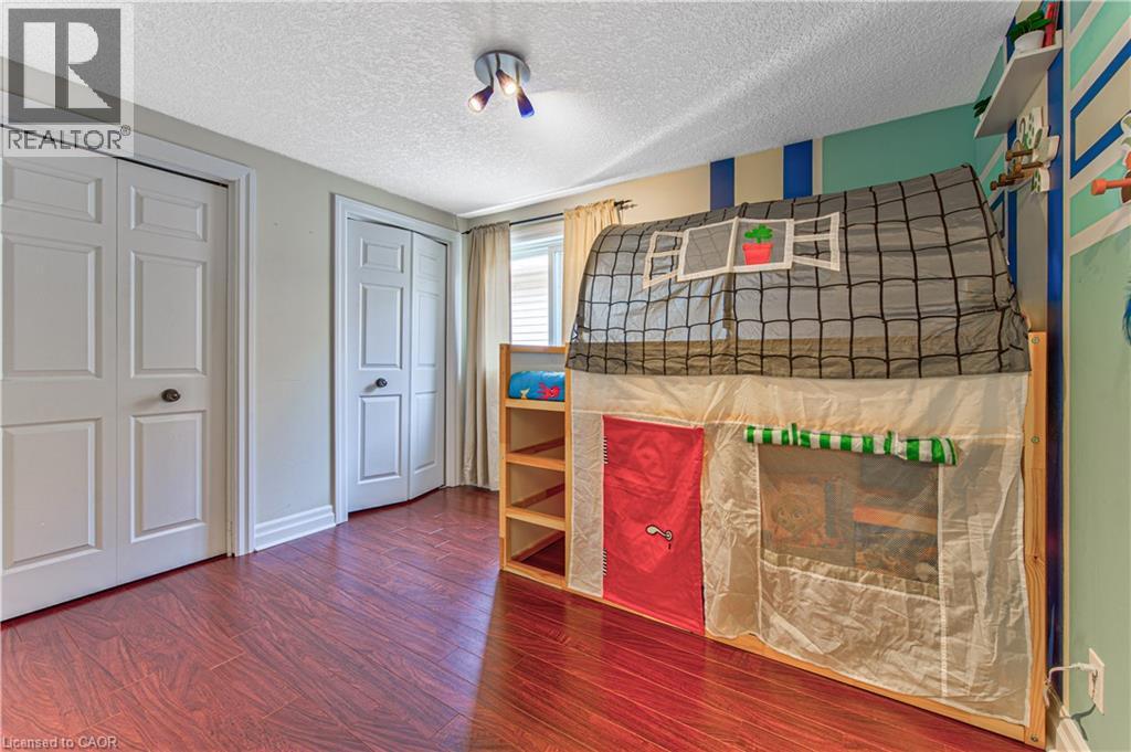 87 STEEPLERIDGE Street - 35