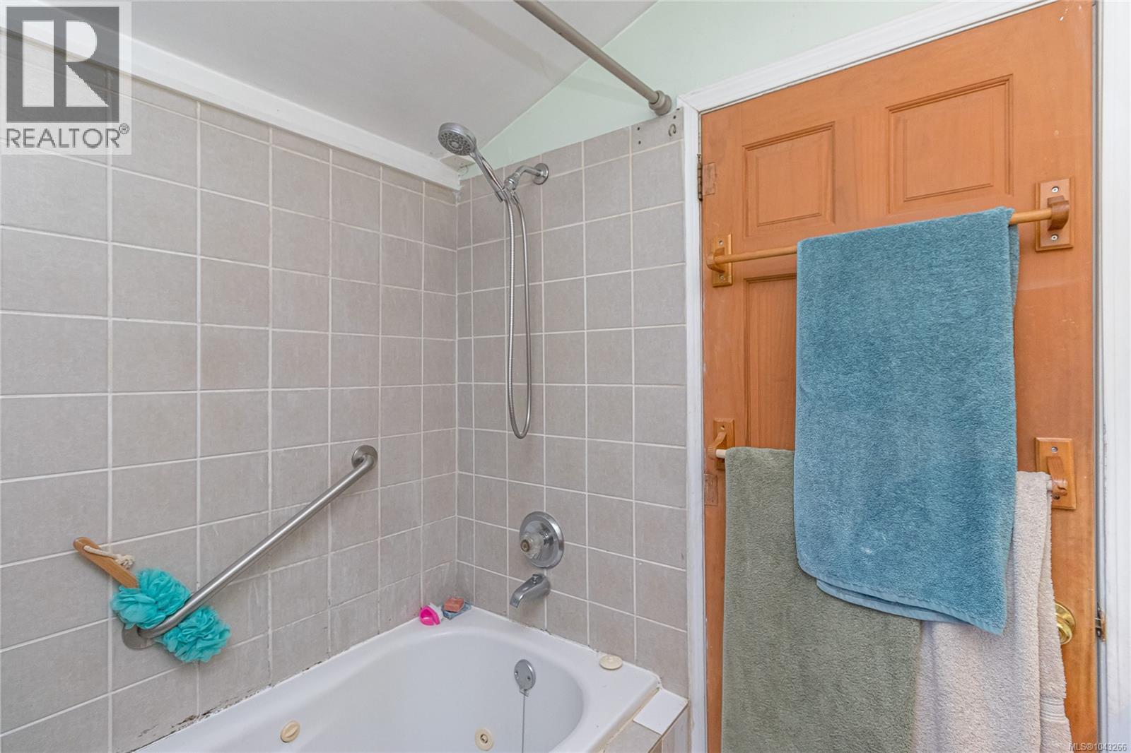 3401 River Rd - 18