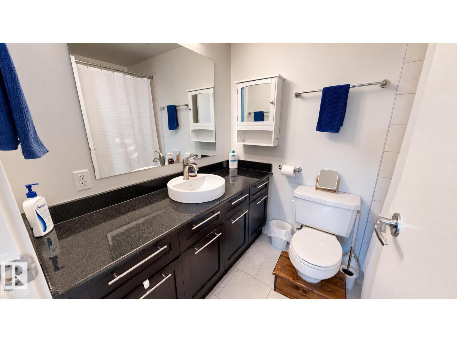 #405 9750 94 ST NW - 9