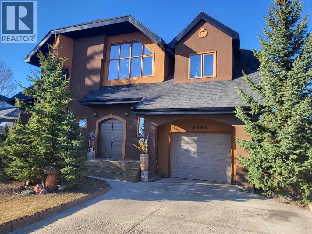 4643 29 Avenue NW - 3