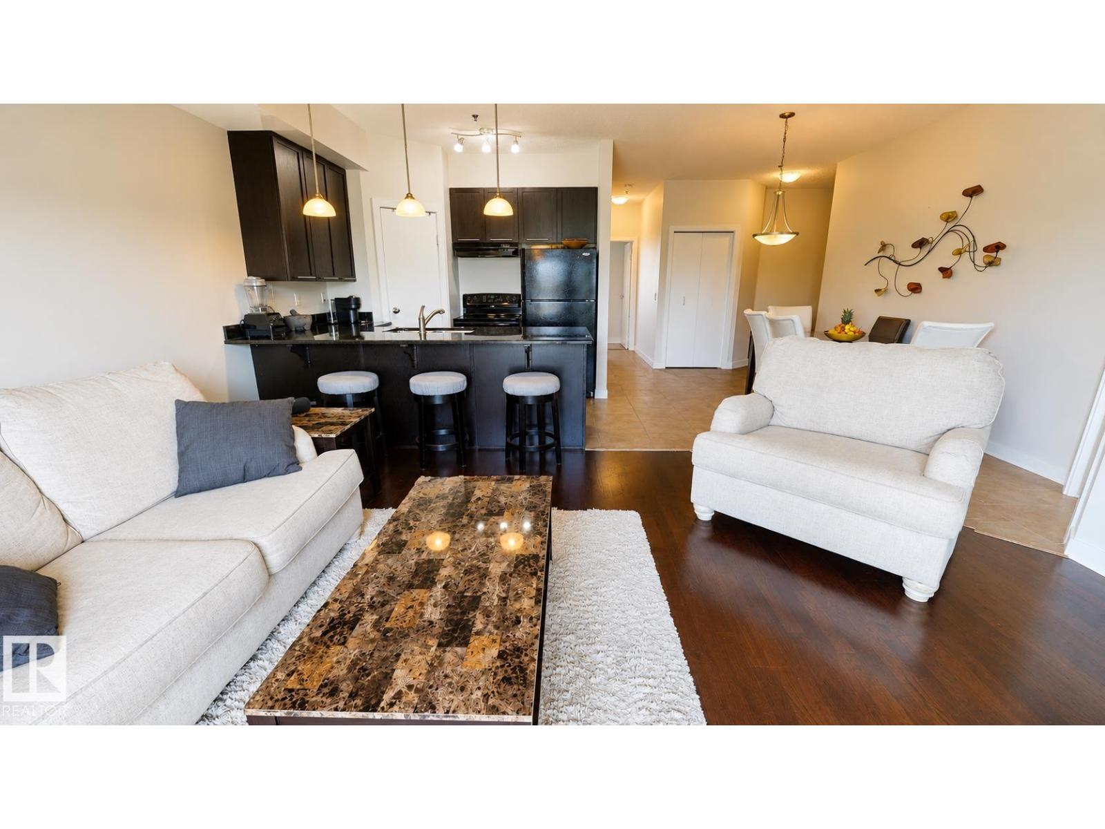 #405 9750 94 ST NW - 5