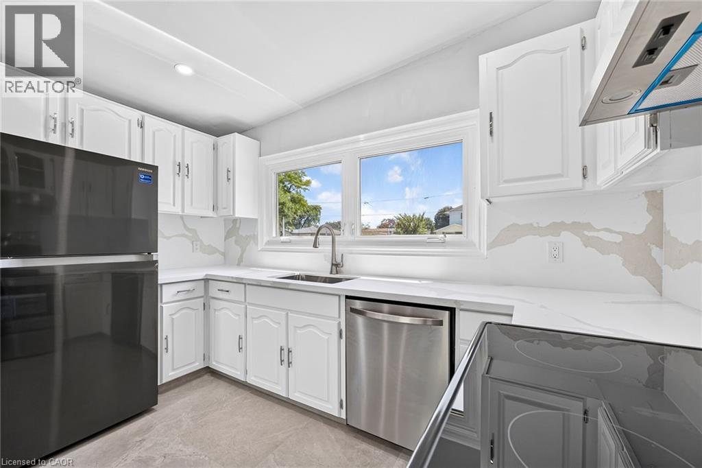 96 FIELDING Crescent - 9