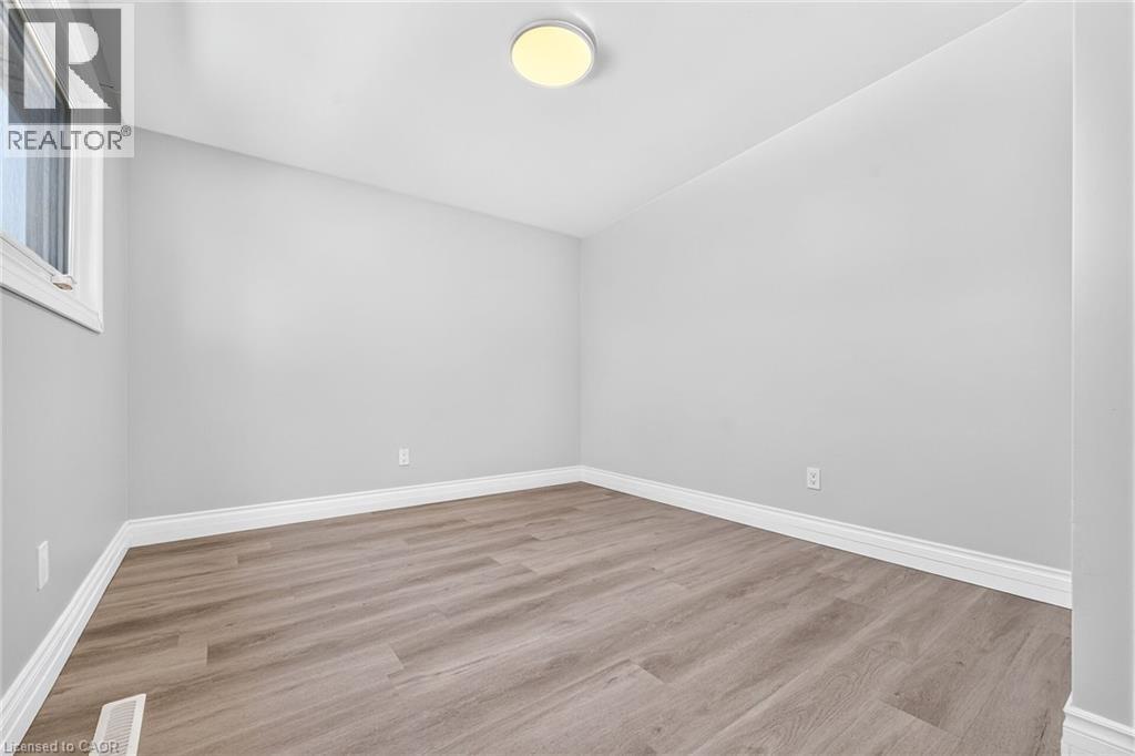 96 FIELDING Crescent - 23