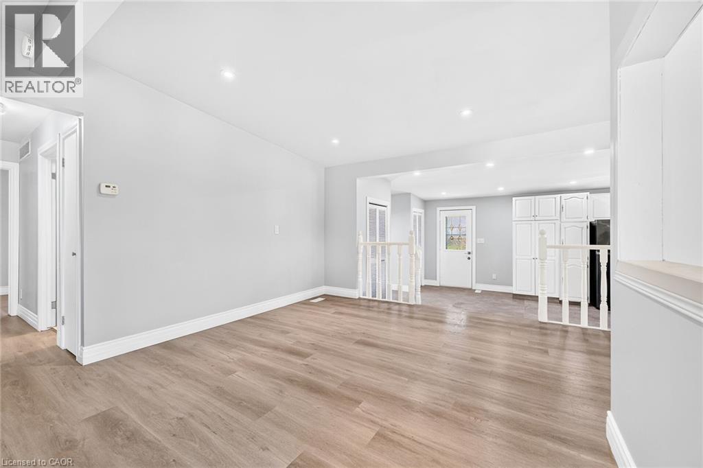 96 FIELDING Crescent - 18