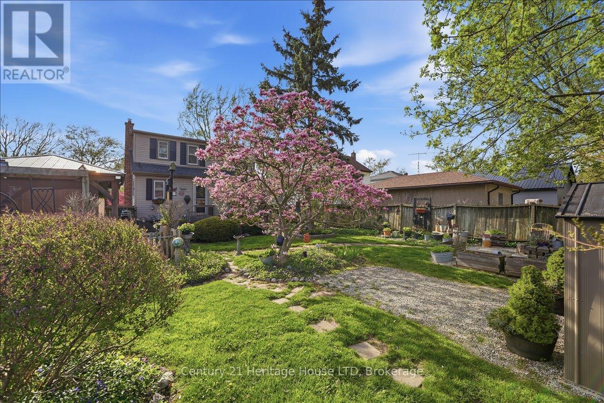 18 NORTHHAVEN ROAD - 40