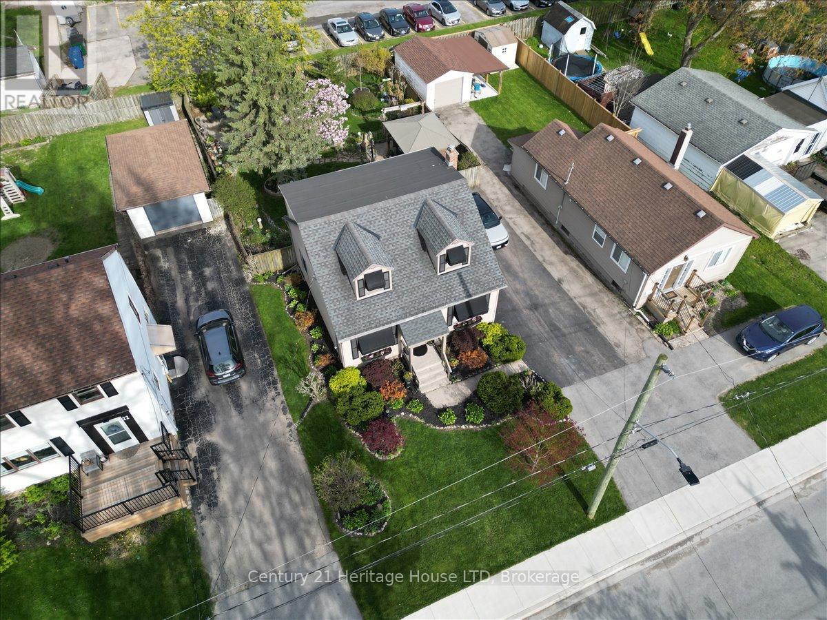 18 NORTHHAVEN ROAD - 45