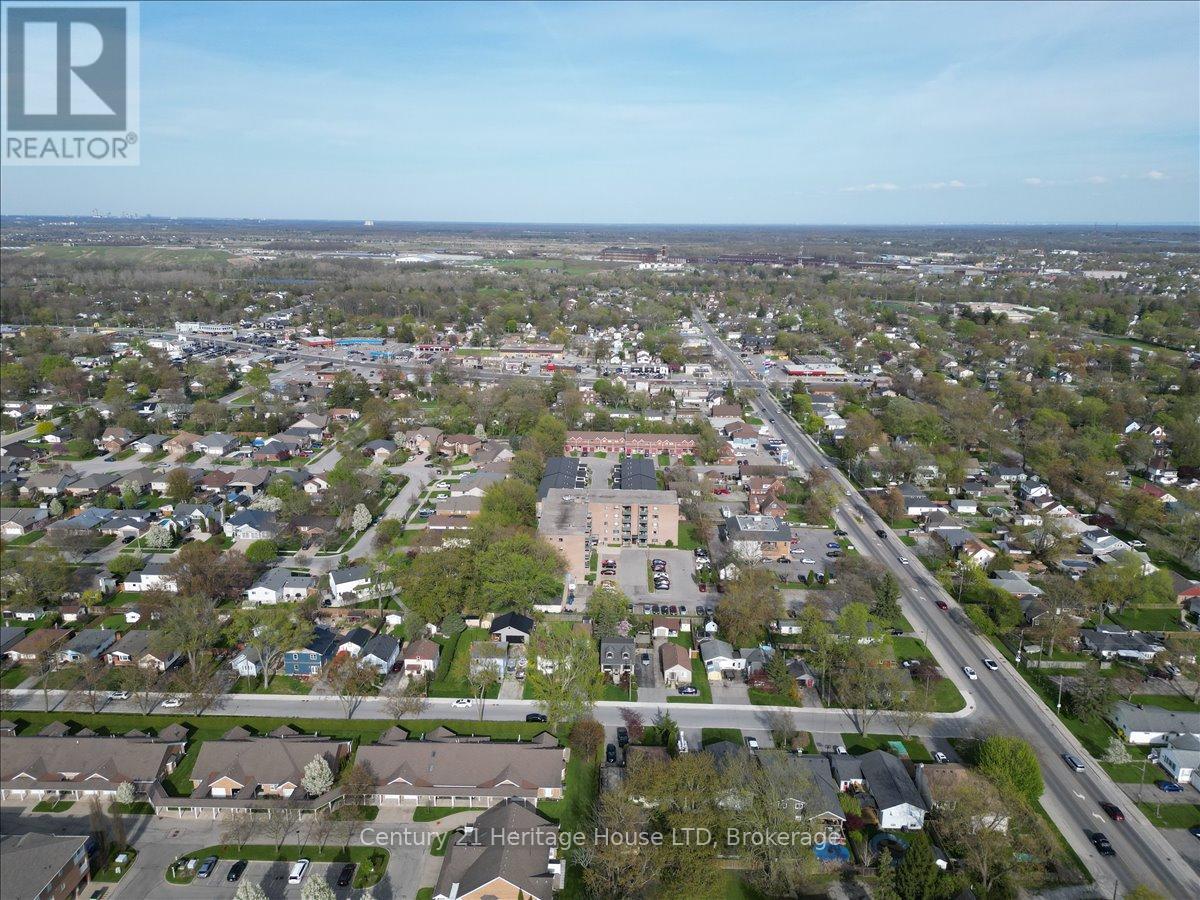 18 NORTHHAVEN ROAD - 46