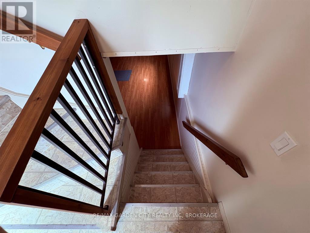 6141 WILDROSE CRESCENT - 22