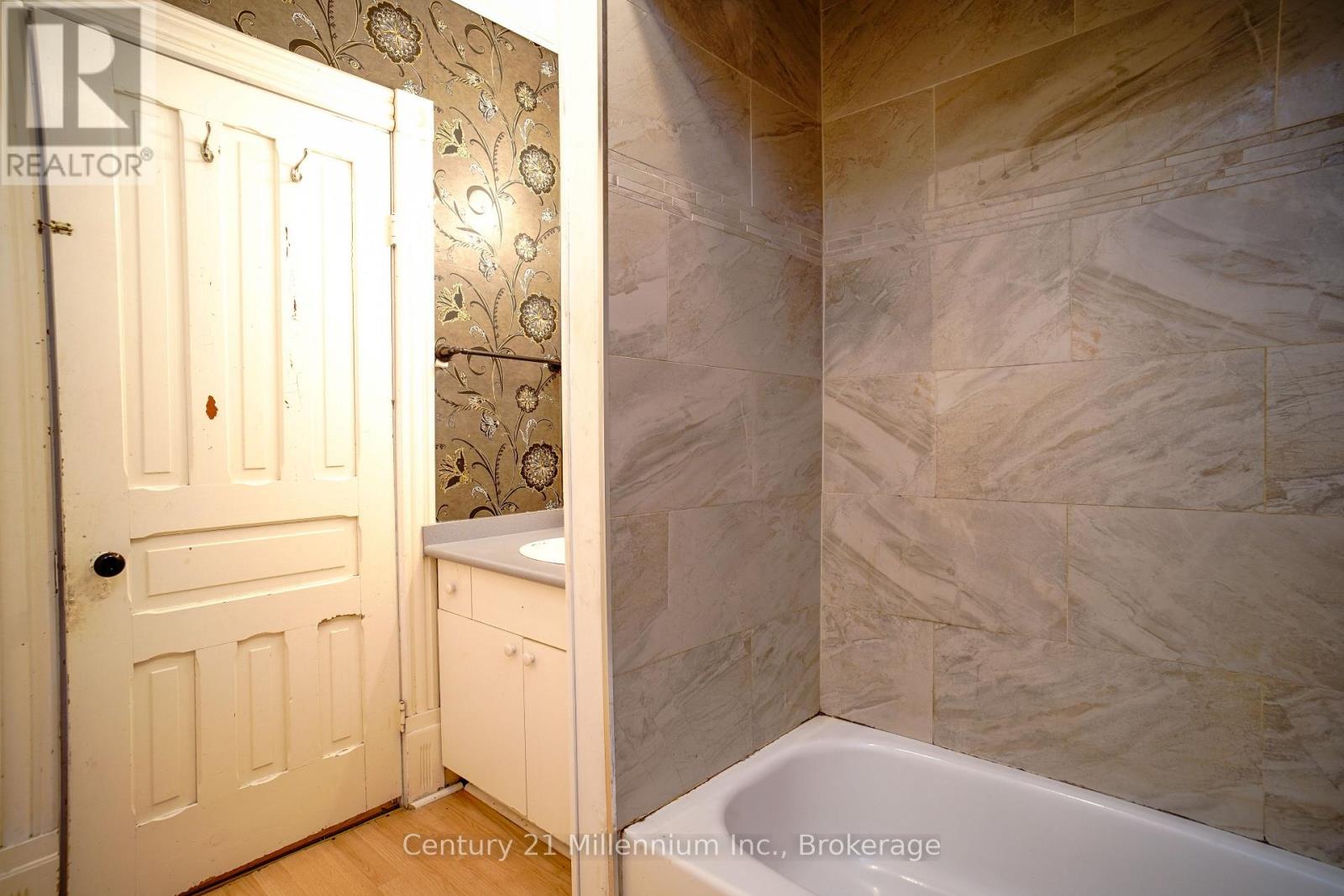 104 SPRUCE STREET - 18