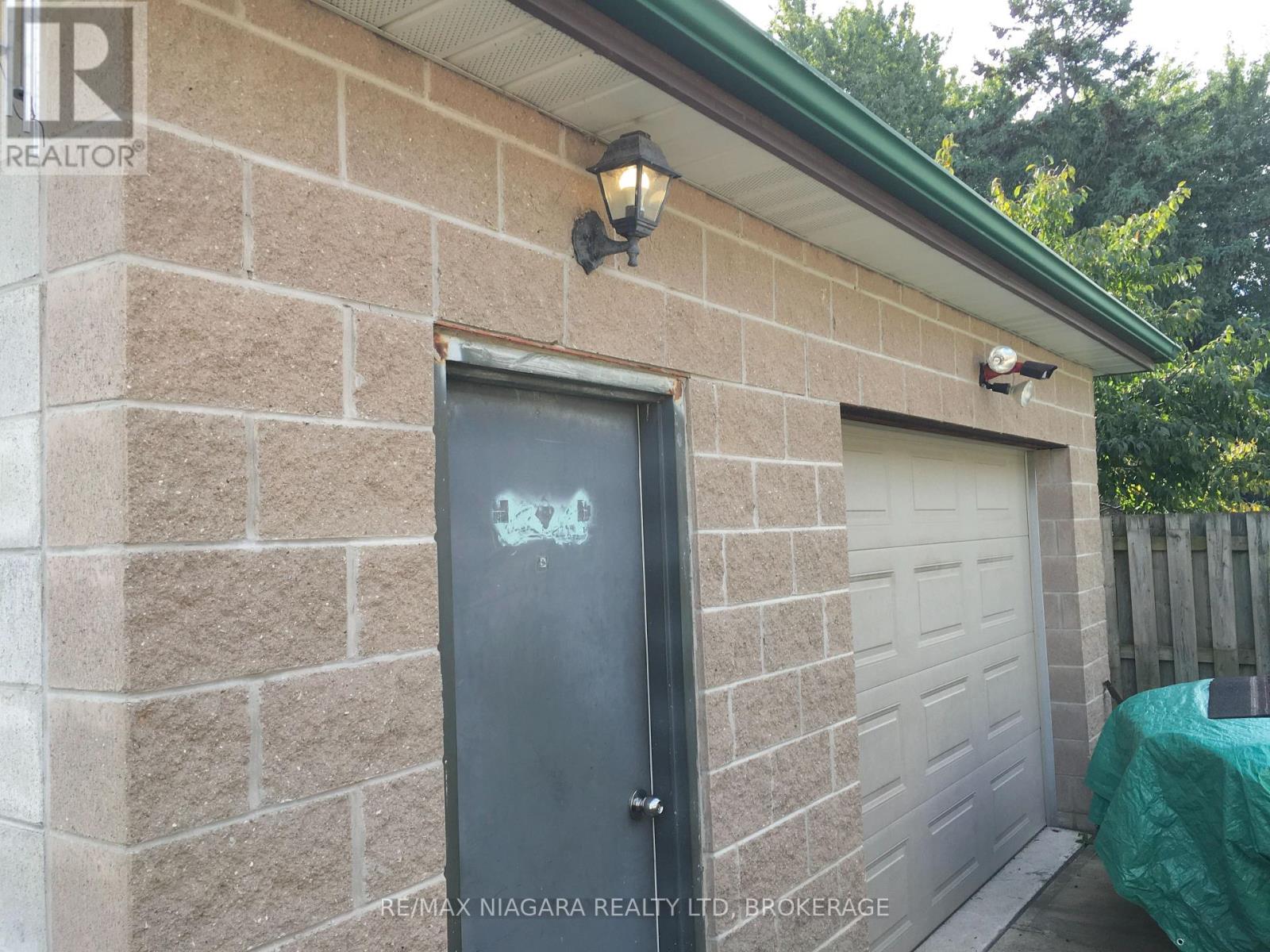 6086 ELDORADO AVENUE - 35