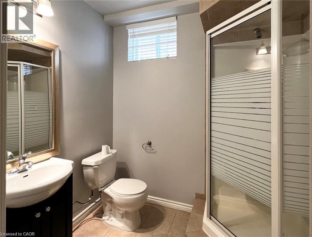 11 ARMOUR Crescent - Image 17