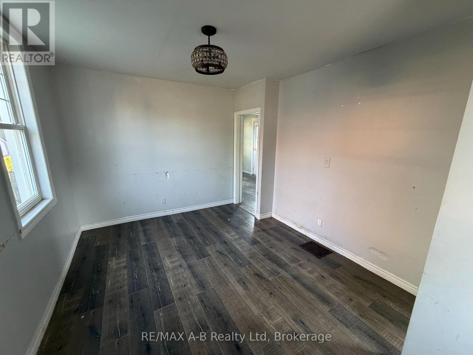 103 NORFOLK STREET - 10