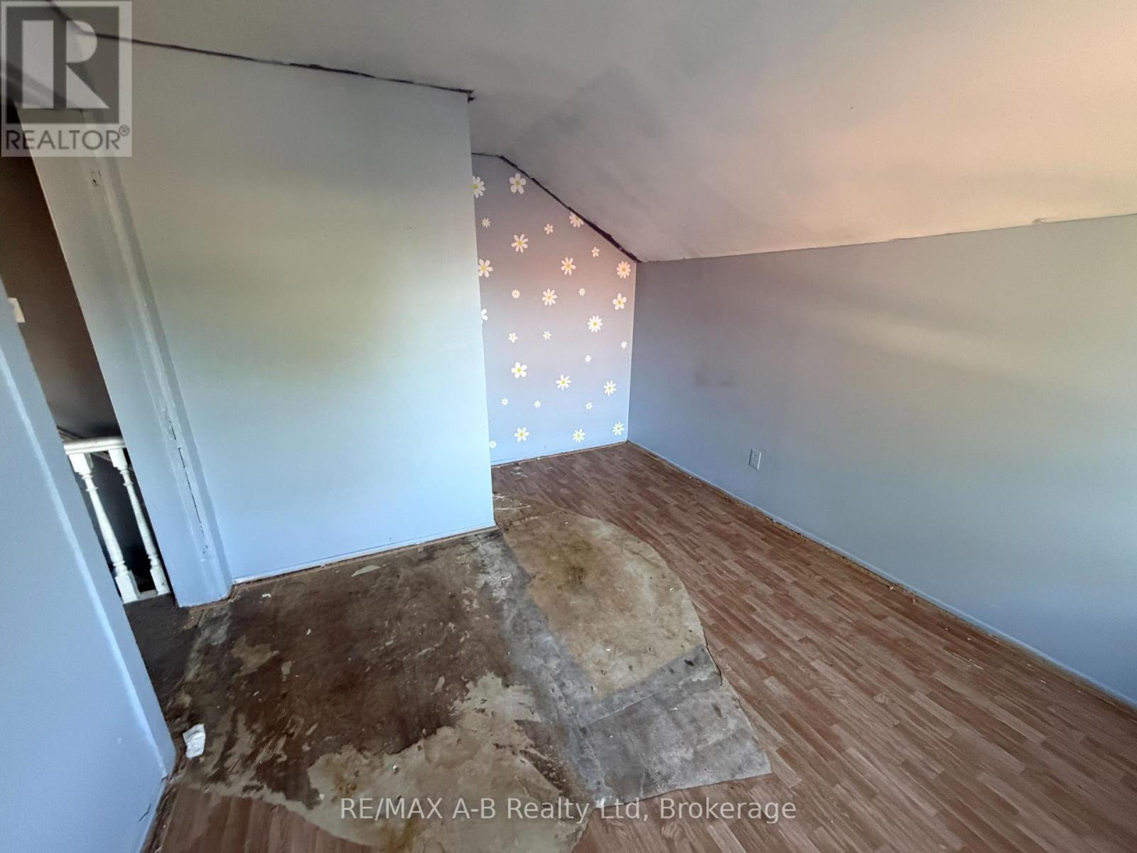 103 NORFOLK STREET - 22