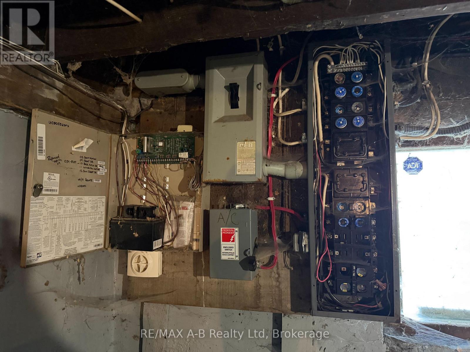 103 NORFOLK STREET - 35
