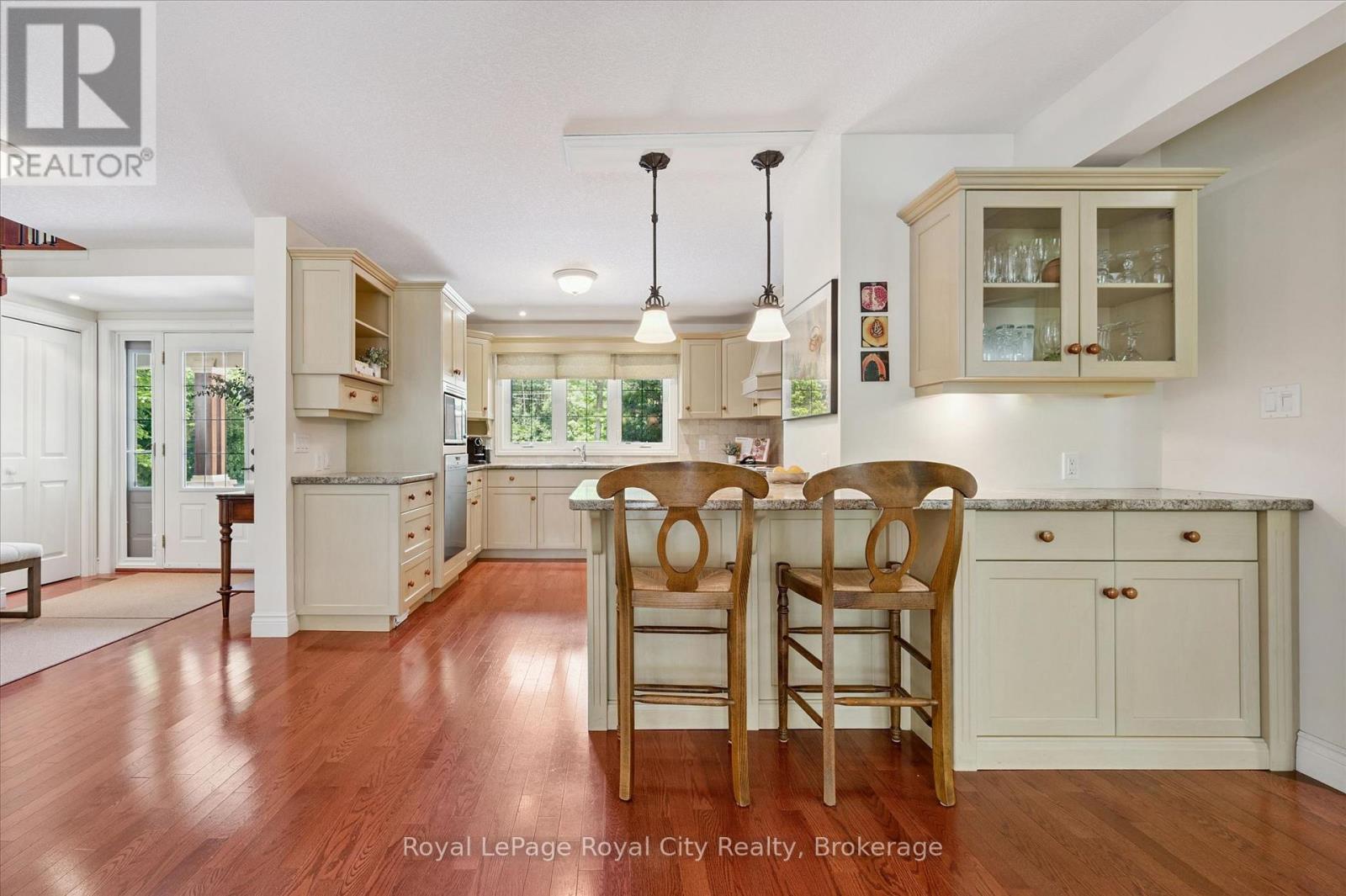 135 HUME ROAD - 14