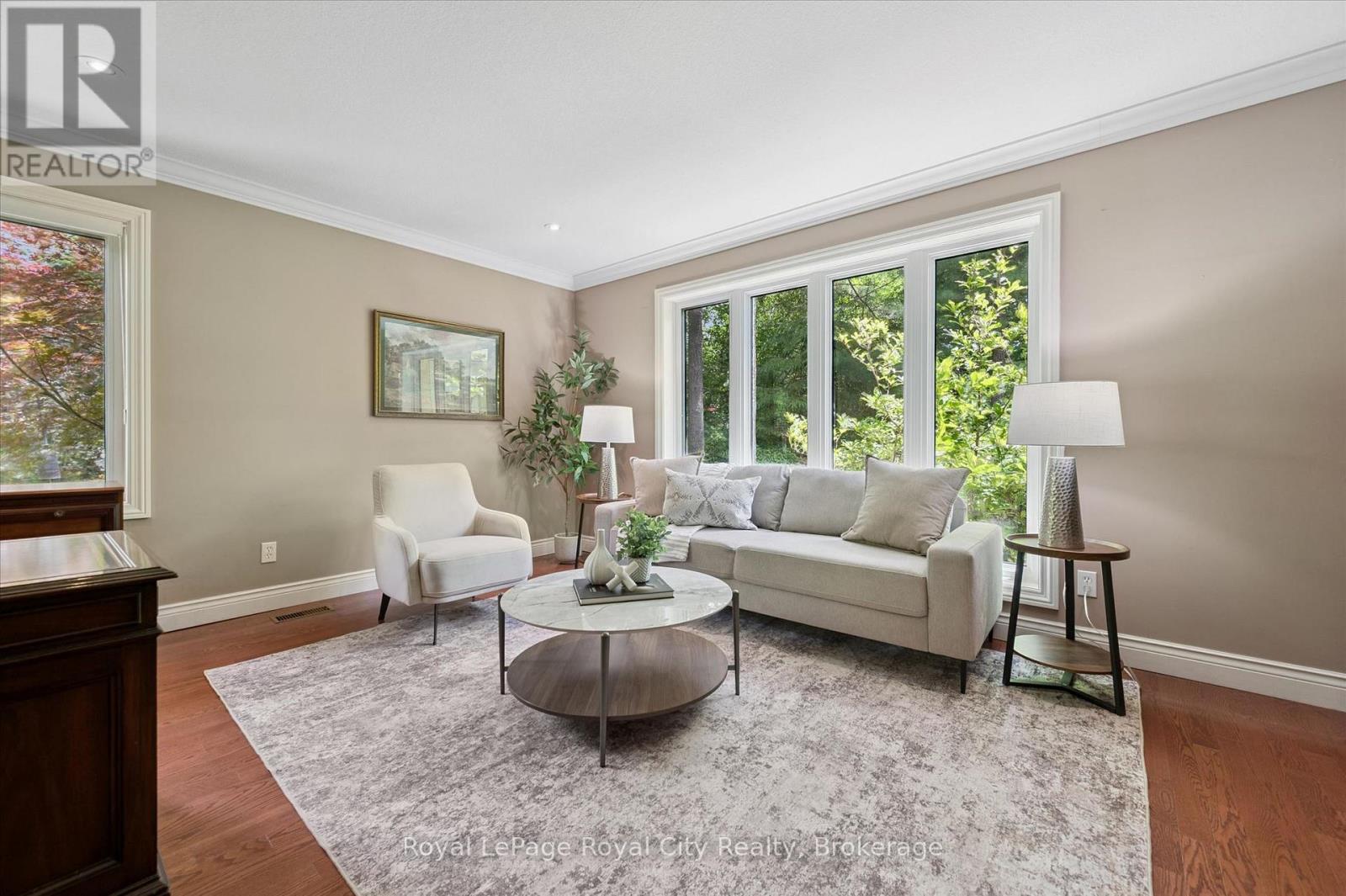 135 HUME ROAD - 19