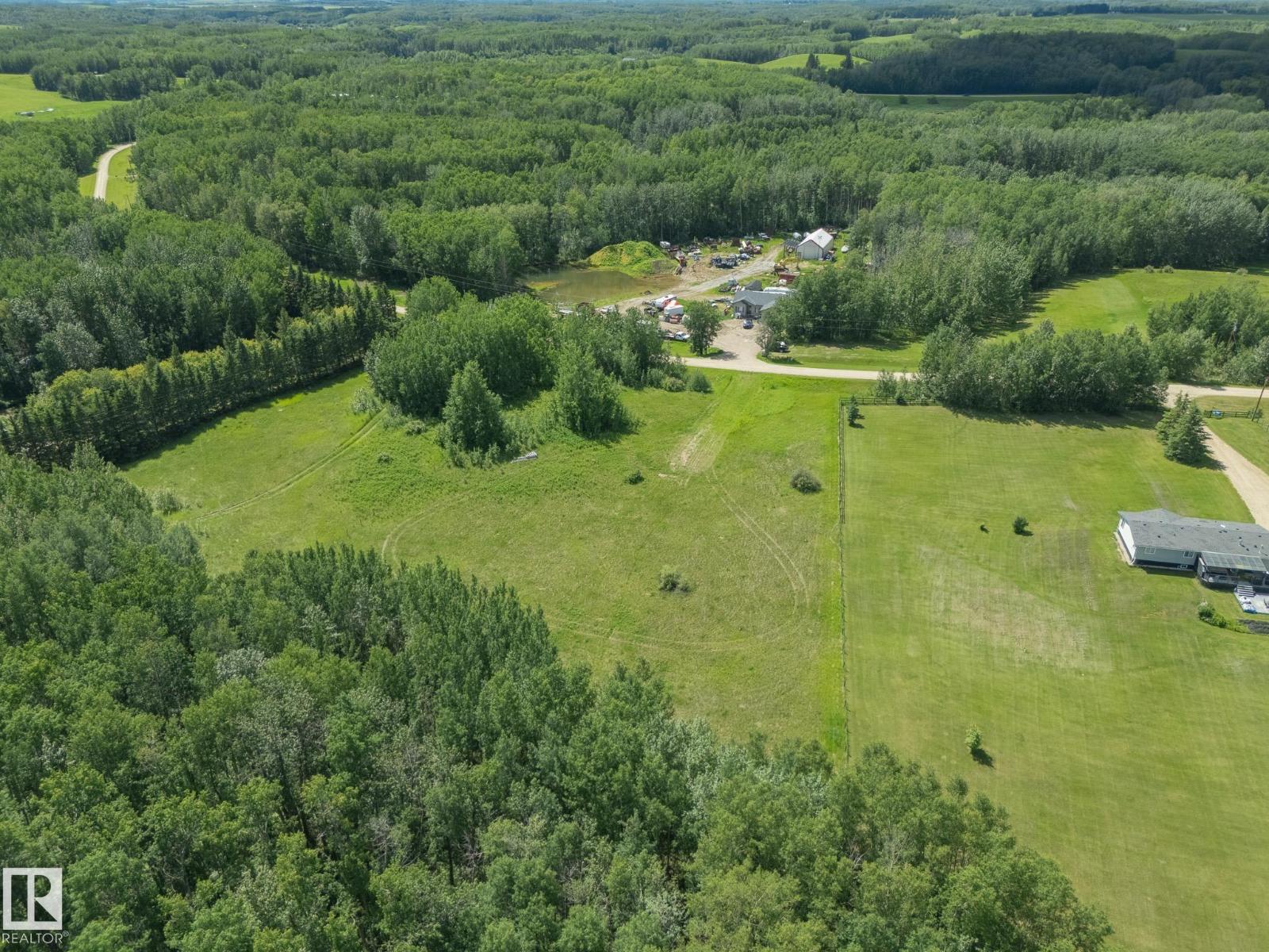 25 52229 RGE ROAD 25