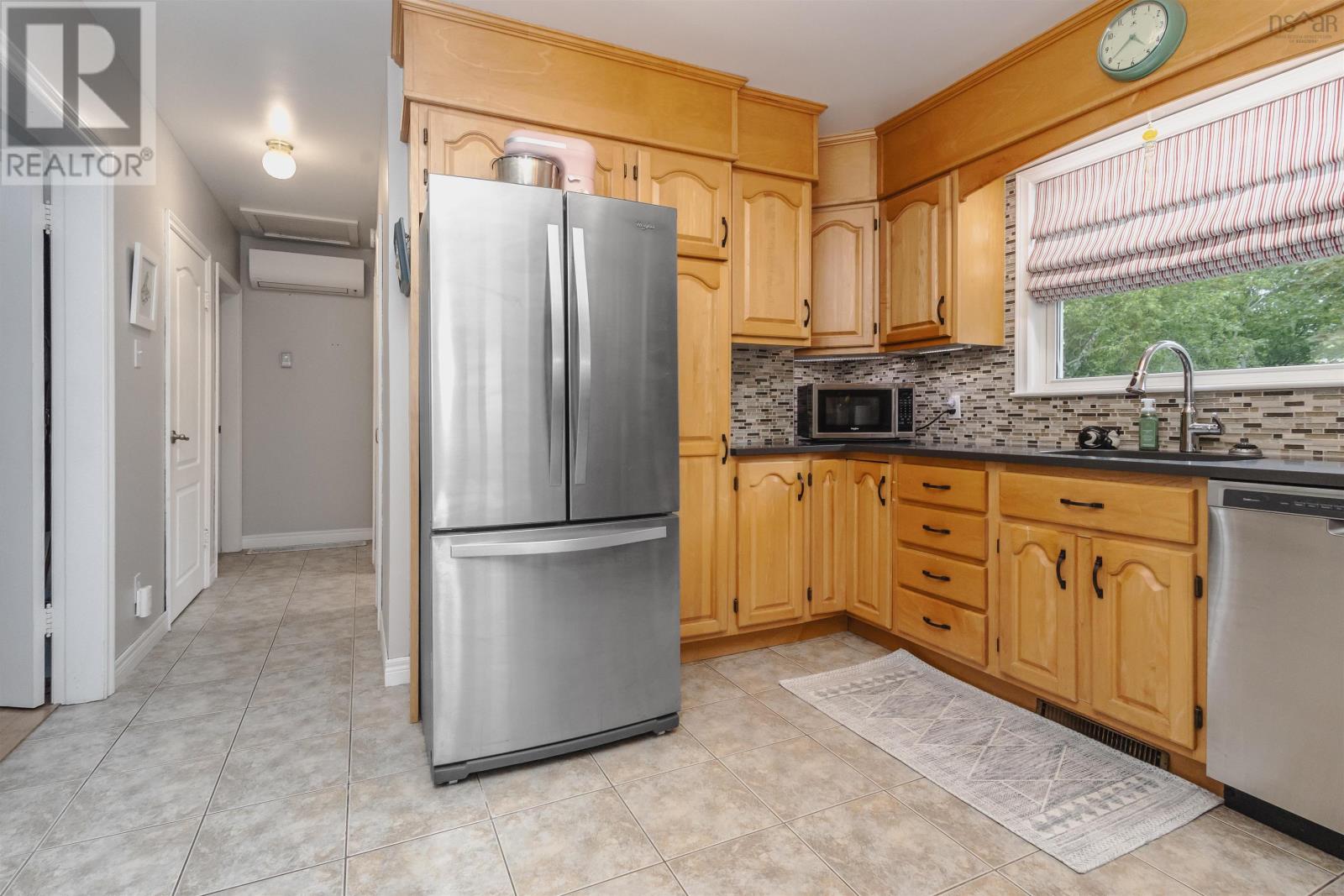 232 Cusack Drive - 13