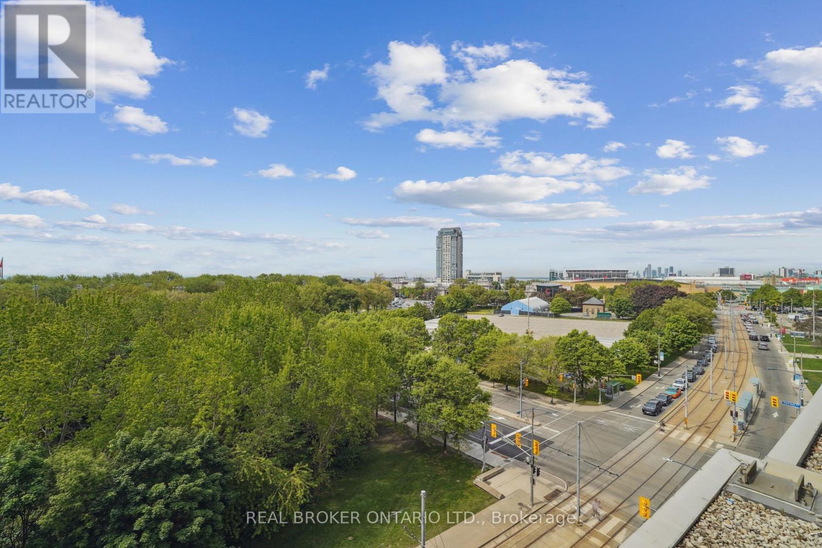 #615 231 FORT YORK BOULEVARD - 27