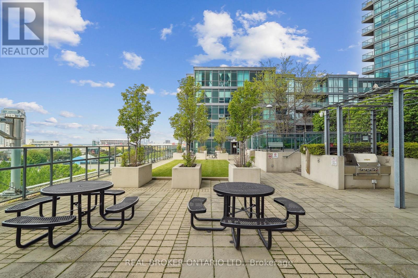 #615 231 FORT YORK BOULEVARD - 28