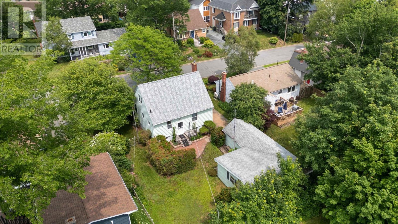 5 Richards Drive - 40