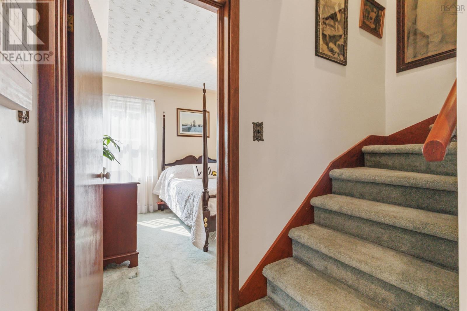 5 Richards Drive - 16