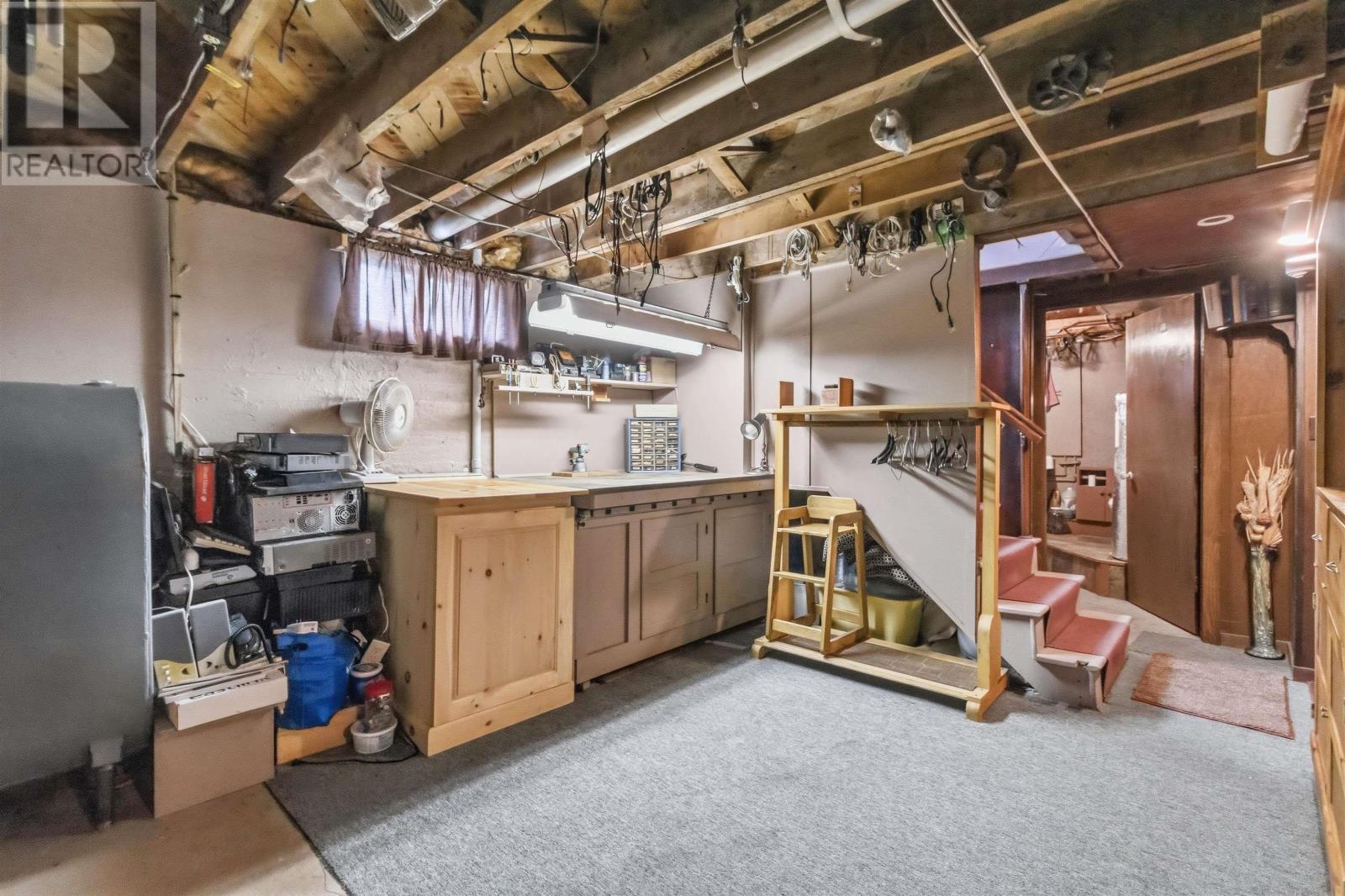 5 Richards Drive - 28