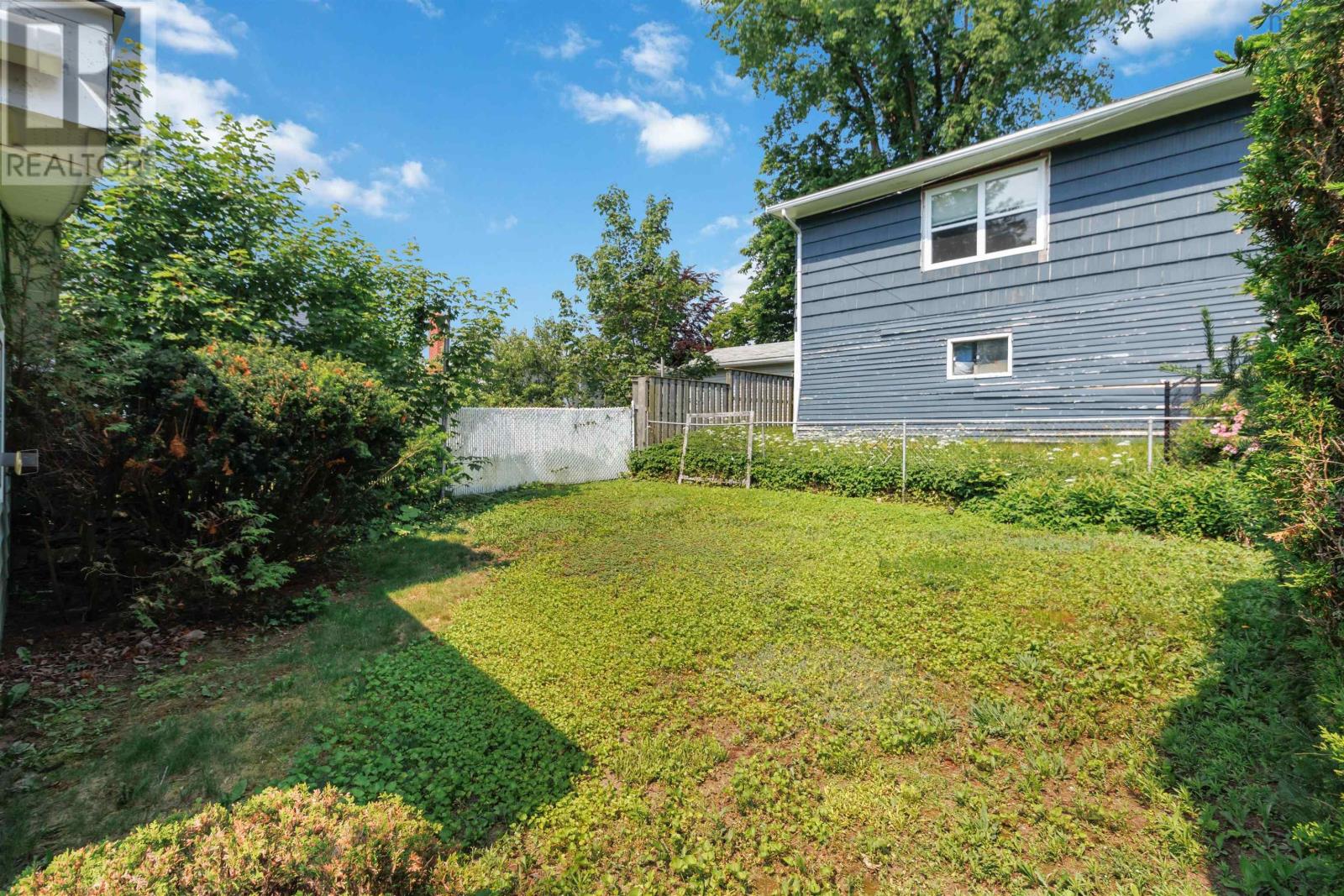 5 Richards Drive - 35