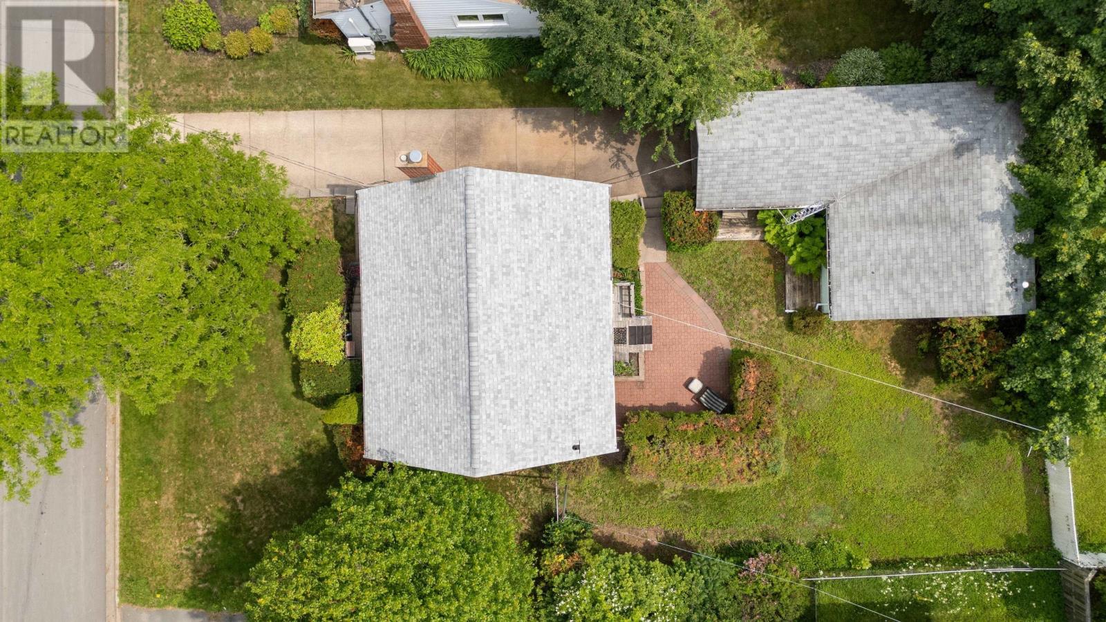 5 Richards Drive - 5