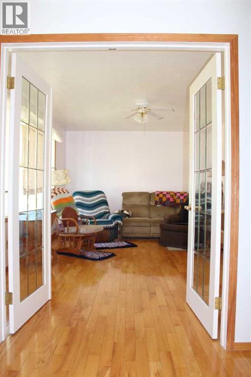 301 2nd Street SW - 6