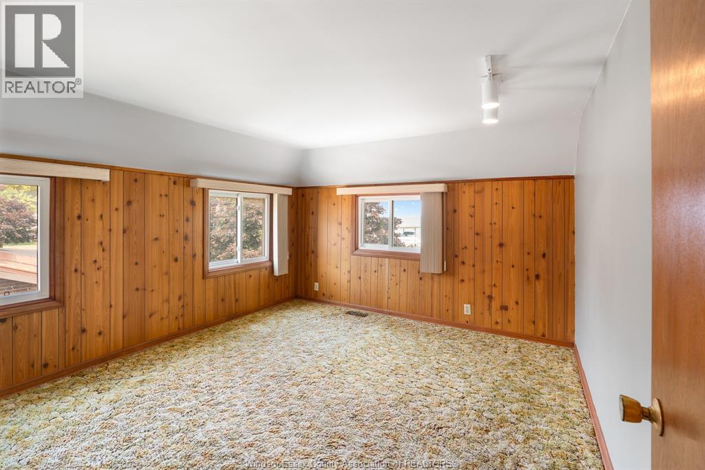 329 Lakeview DRIVE - 33