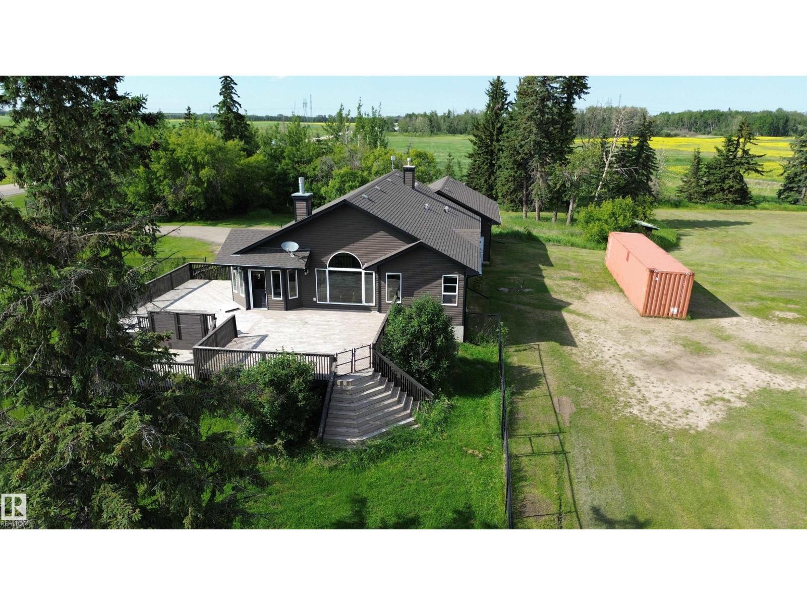 52003 RGE ROAD 273 - 4