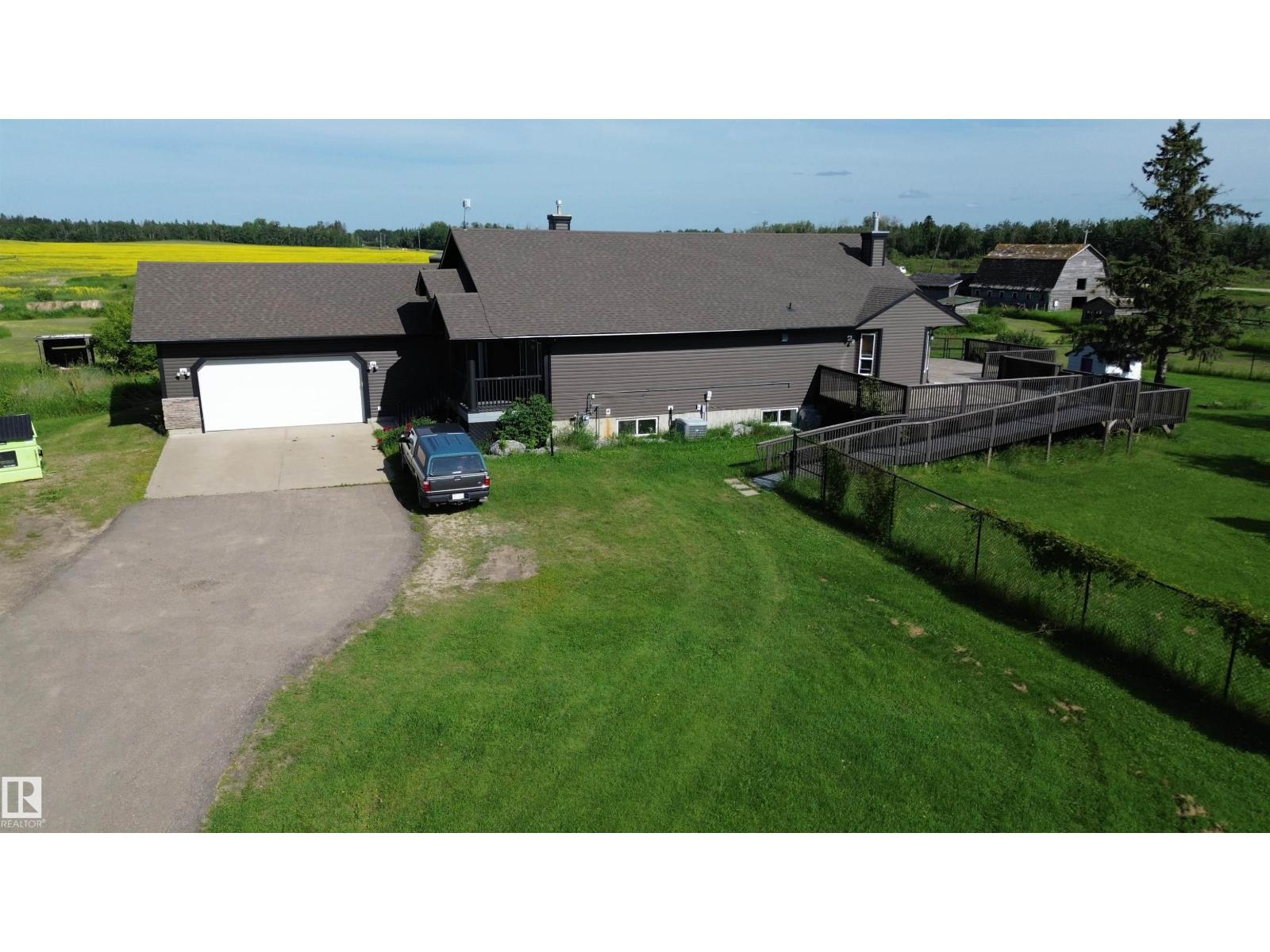 52003 RGE ROAD 273 - 3