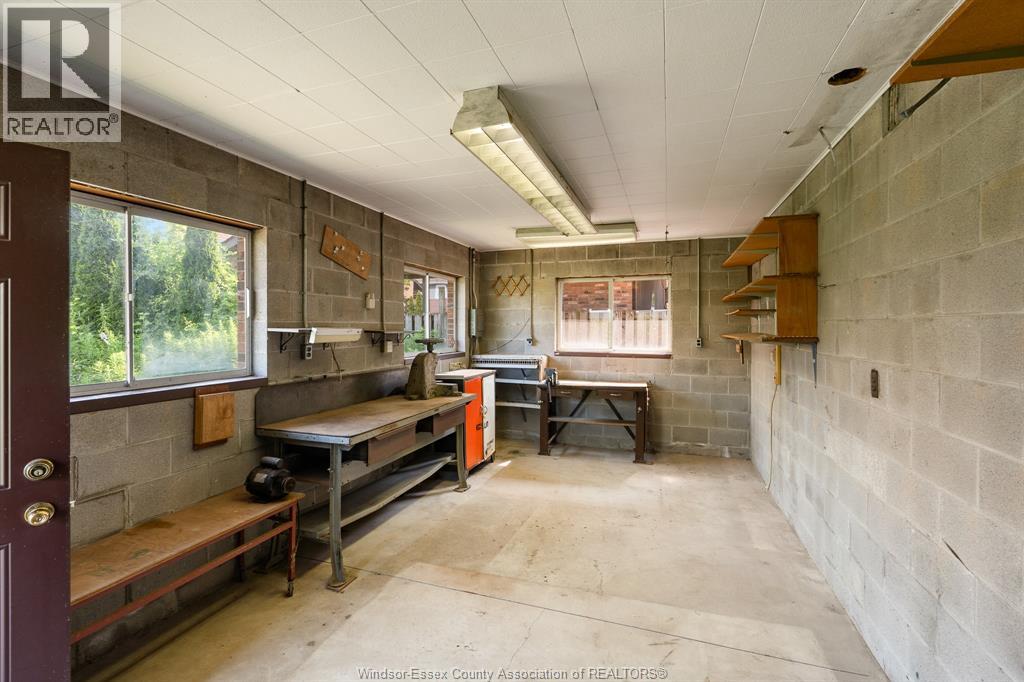 329 Lakeview DRIVE - 48