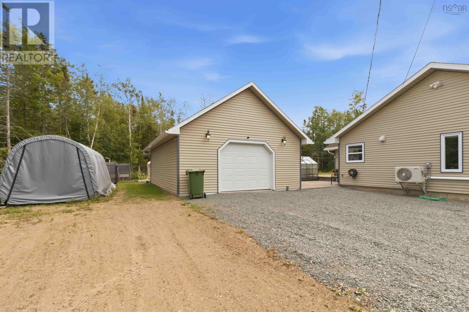 19 Robyn Drive - 2