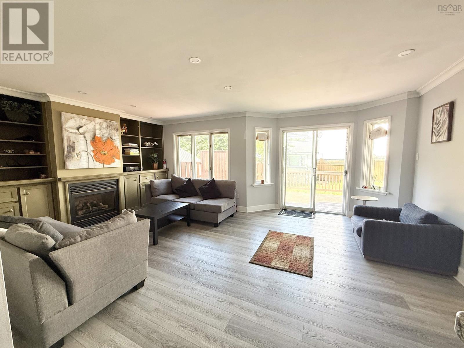 974 McLean Street - 5