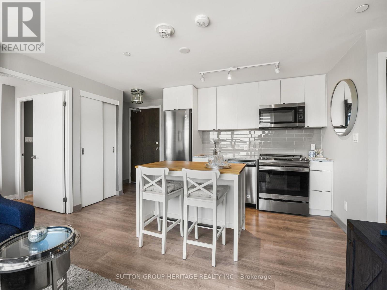 #702 1401 O'CONNOR DRIVE - 6