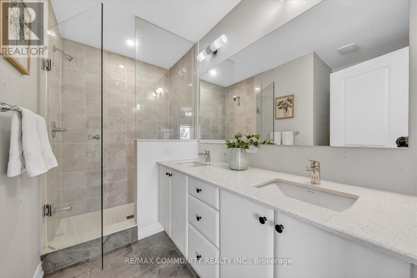 45 DOUET LANE - 30