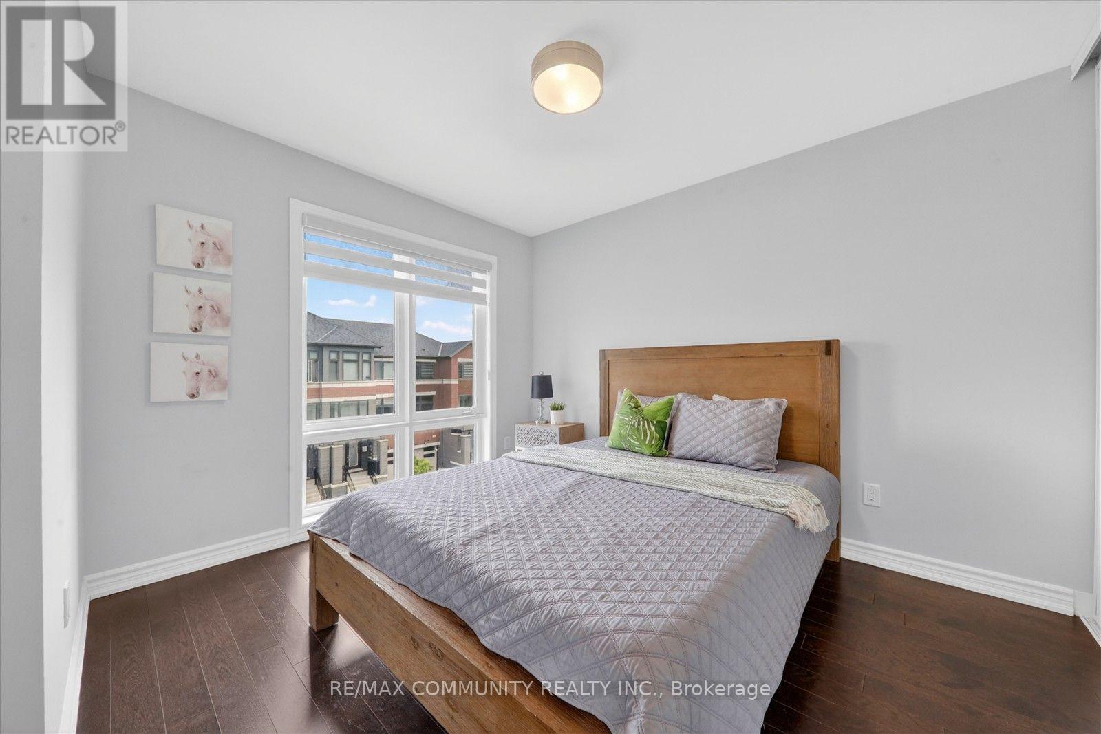 45 DOUET LANE - 31