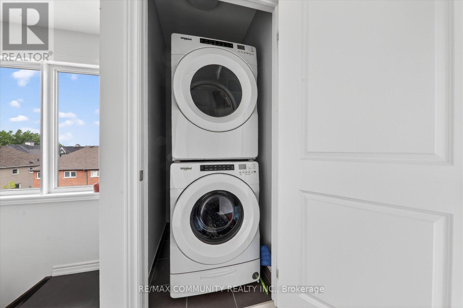 45 DOUET LANE - 36