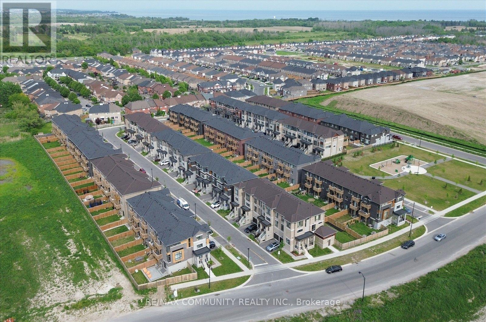 45 DOUET LANE - 45