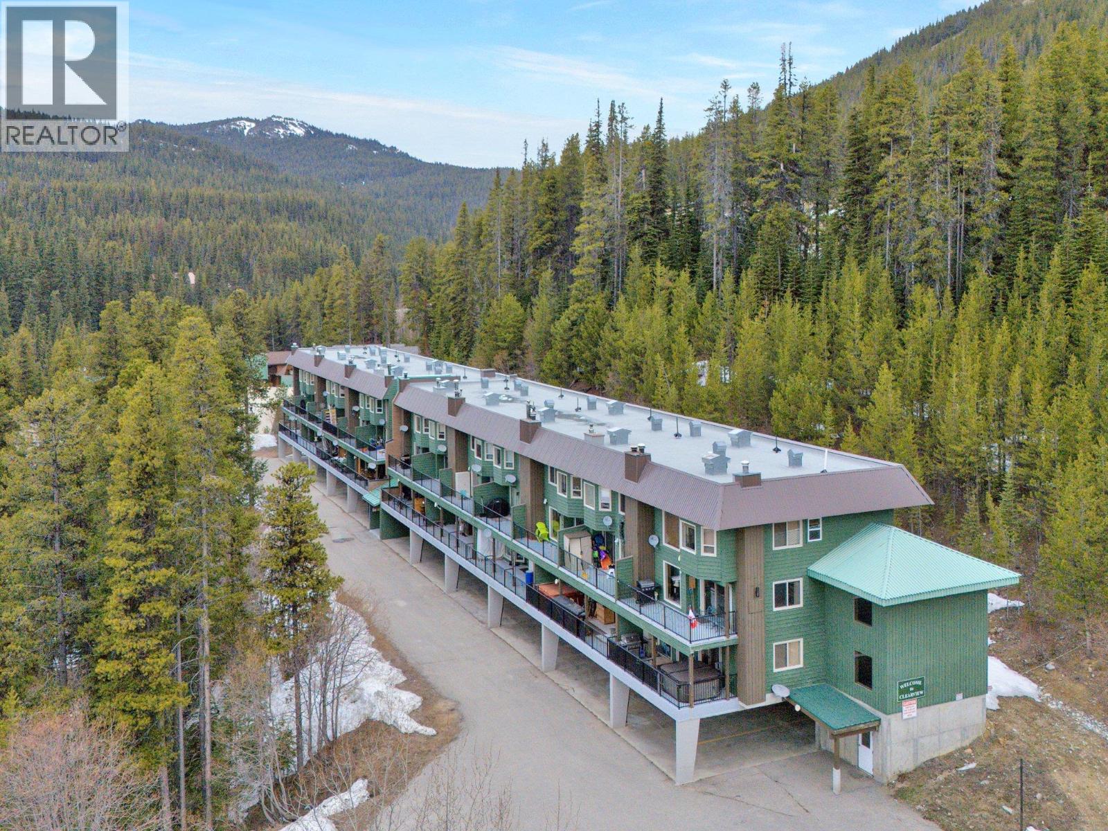 #903 225 CLEARVIEW Road - 1