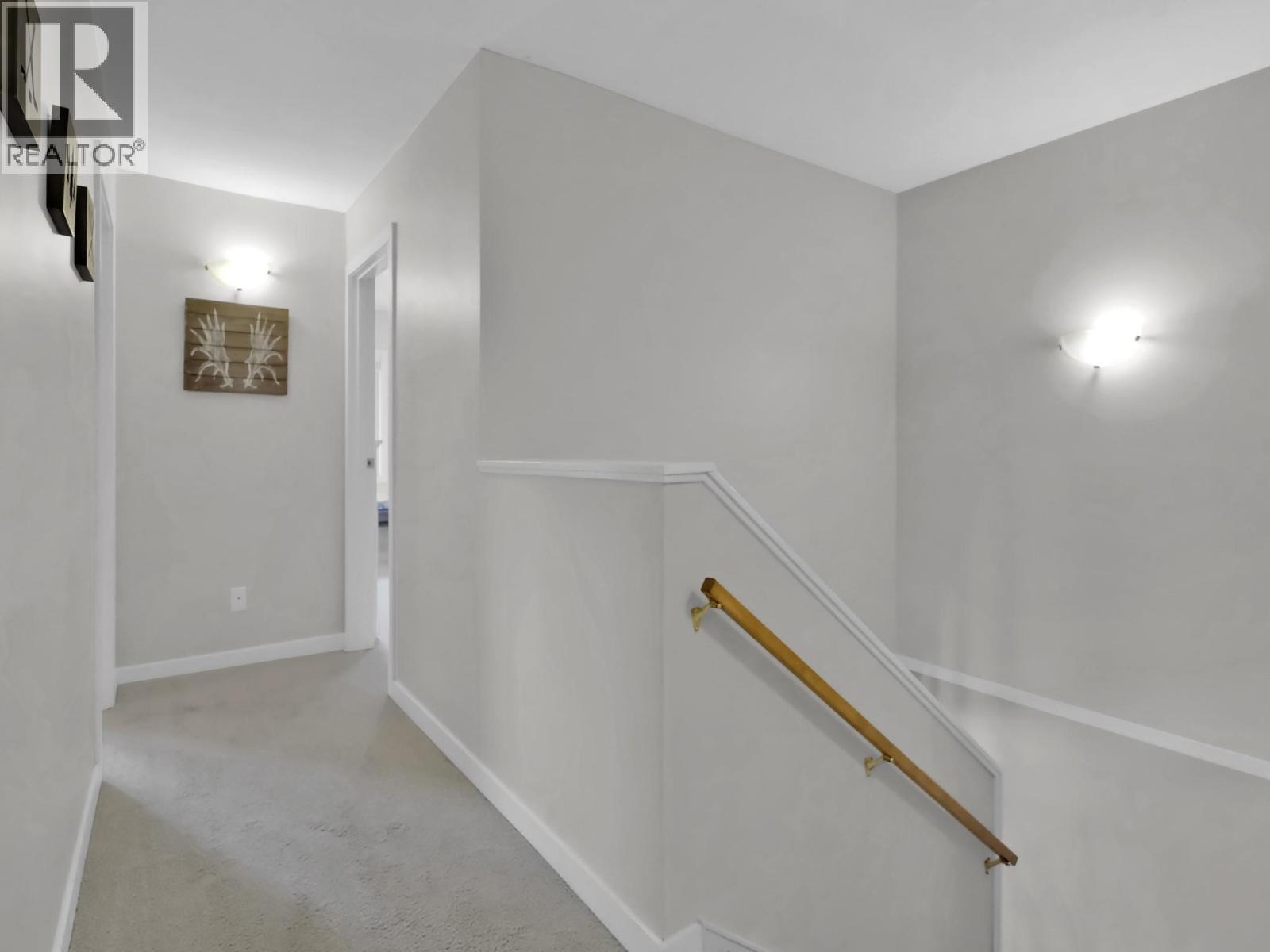 #903 225 CLEARVIEW Road - 15