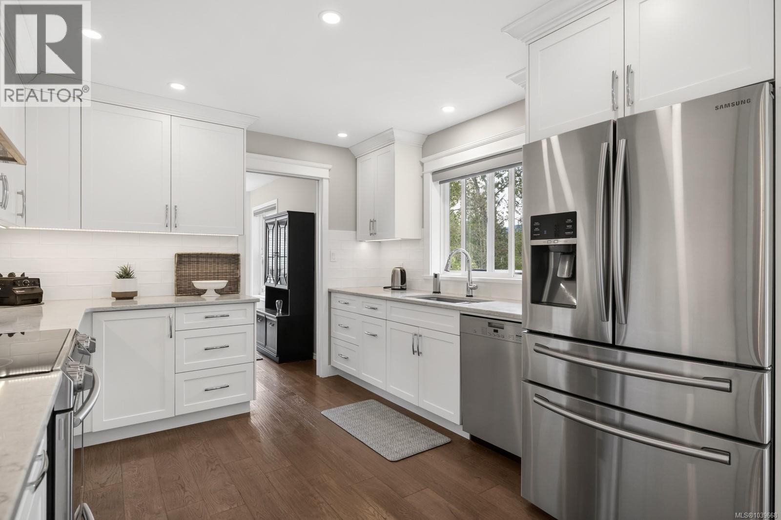 2267 Regina Dr - 27