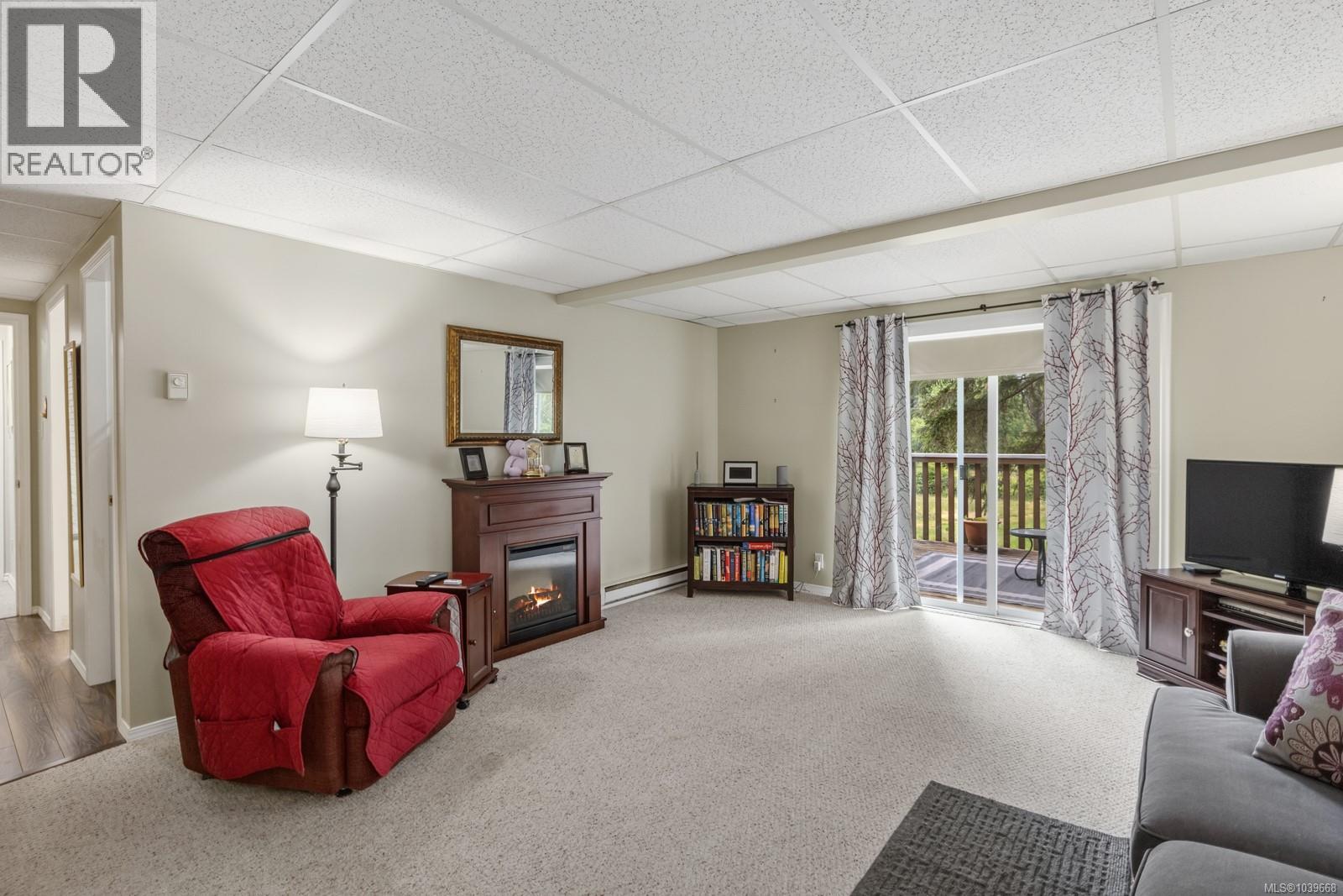 2267 Regina Dr - 53