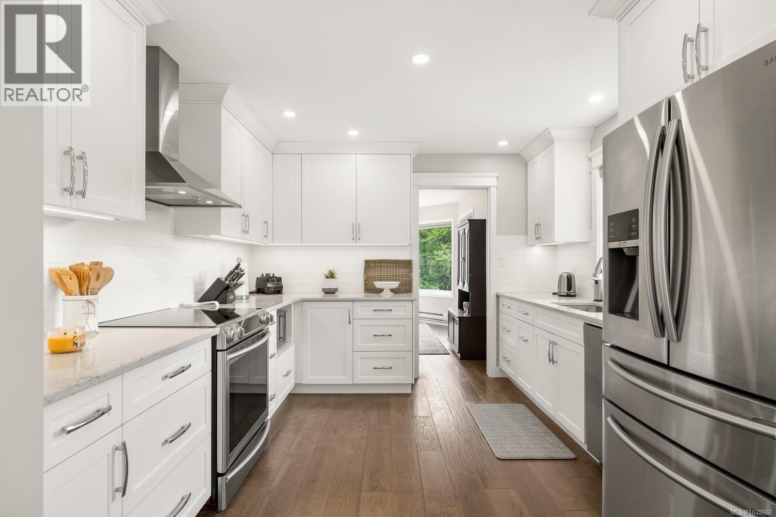 2267 Regina Dr - 26