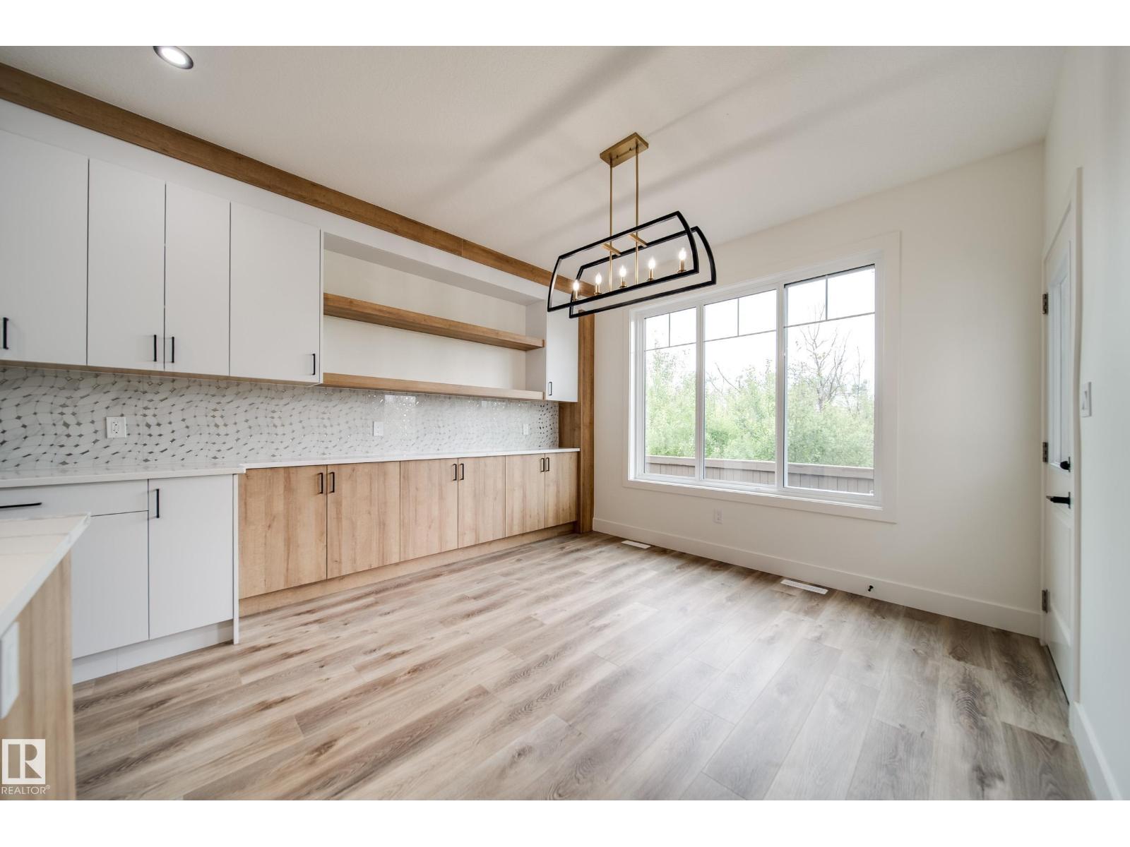 8740 183 AV NW - 14