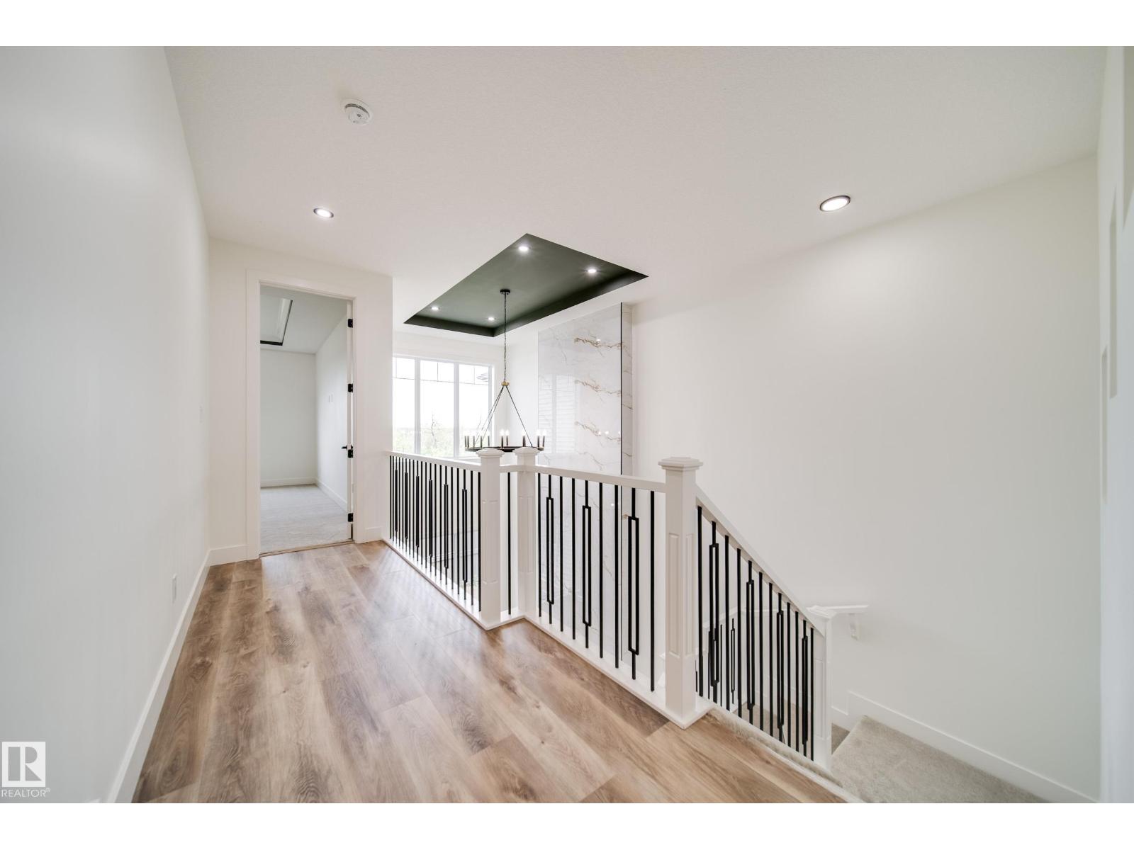 8740 183 AV NW - 22