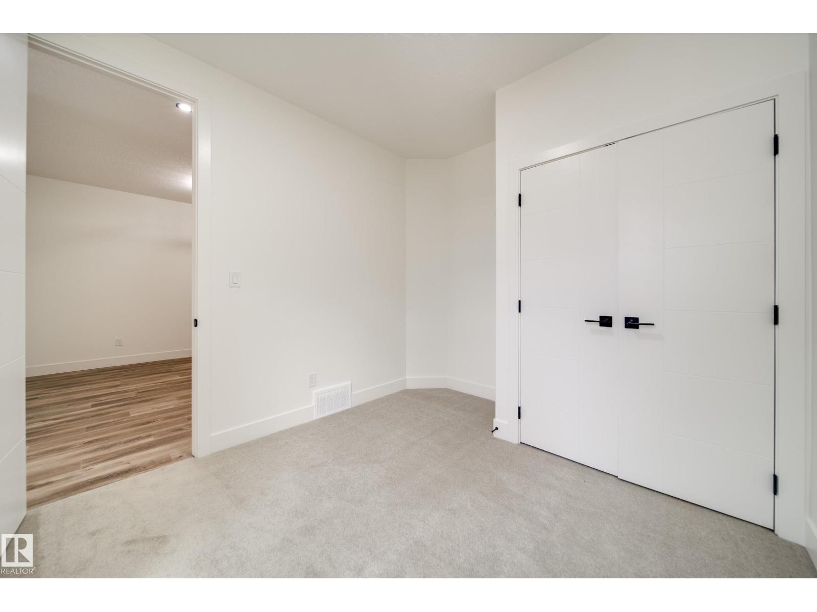 8740 183 AV NW - 31